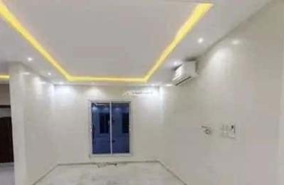 Villa 225 SQM Facing North with 5 Bedrooms