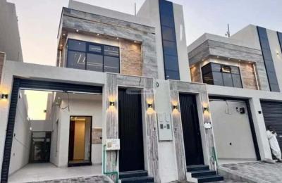 Floor 181 SQM with 5 Bedrooms