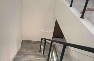 Villa 405 SQM Facing North West on 15m Width Street