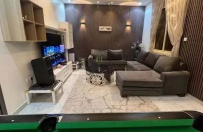 Floor 312.5 SQM with 3 Bedrooms