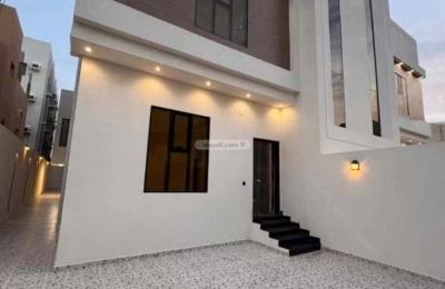 Apartment with 7 Bedrooms