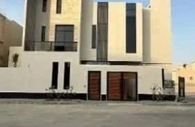 Villa 339 SQM Facing North on 20m Width Street