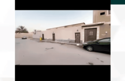 Villa 460 SQM with 2 Apartments Facing West