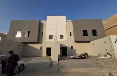 Floor 195 SQM with 5 Bedrooms