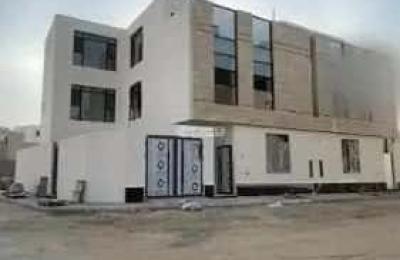 Villa 364 SQM Facing East on 15m Width Street