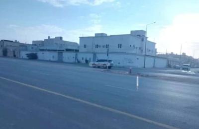 Villa 900 SQM Facing South with 25 Bedrooms