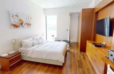 Apartment with 4 Bedrooms