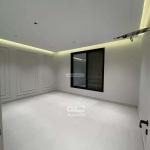 Apartment with 6 Bedrooms