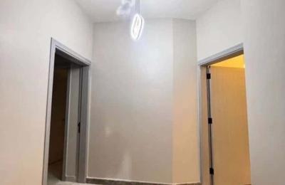 Floor 450 SQM with 5 Bedrooms