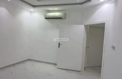 Floor 360 SQM with 4 Bedrooms