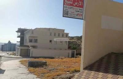 Land 359 SQM Facing South West on 25m Width Street