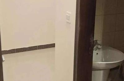 Apartment with 6 Bedrooms