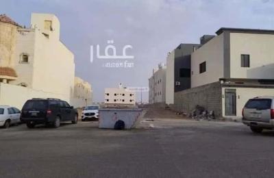 Land 800 SQM Facing North on 20m Width Street