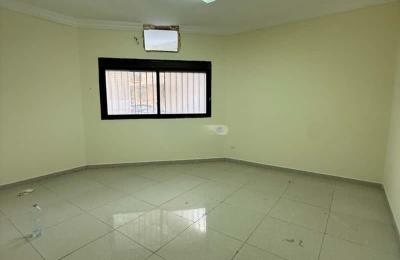 Apartment with 4 Bedrooms