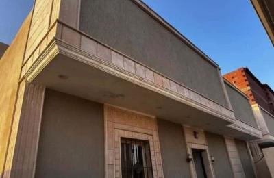 Villa 435 SQM Facing South with 7 Bedrooms