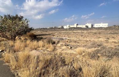 Land 720 SQM Facing West on 40m Width Street