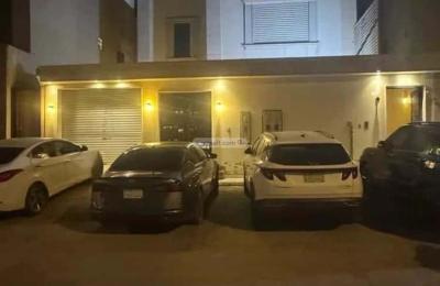 Villa 312 SQM Facing North on 20m Width Street