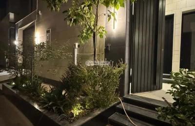 Villa 200 SQM Facing East with 5 Bedrooms