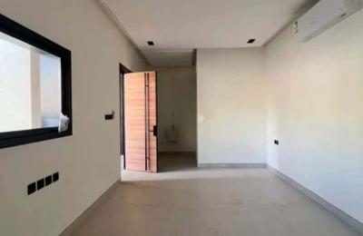 Floor 173.07 SQM with 3 Bedrooms