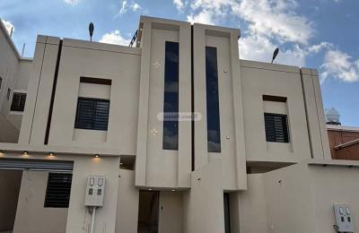 Apartment with 6 Bedrooms