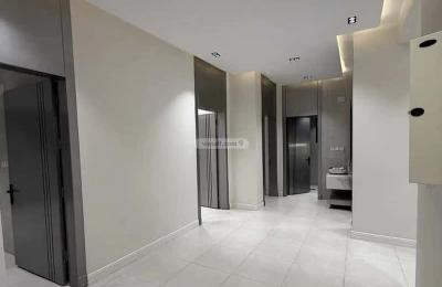 Apartment with 8 Bedrooms