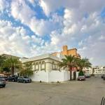 Villa 650 SQM with 2 Apartments