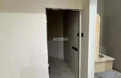 Floor 405 SQM with 5 Bedrooms