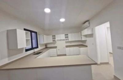 Villa 400 SQM Facing South with 4 Bedrooms