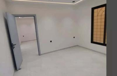 Floor 182.23 SQM with 5 Bedrooms