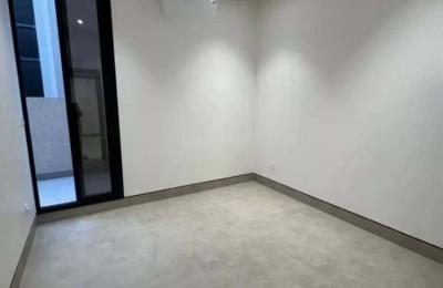 Floor 192.14 SQM with 4 Bedrooms