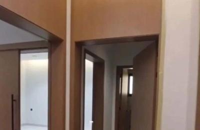 Apartment with 4 Bedrooms