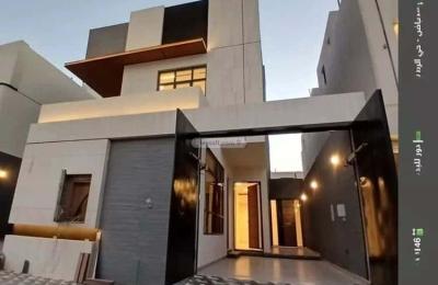 Floor 146 SQM with 7 Bedrooms