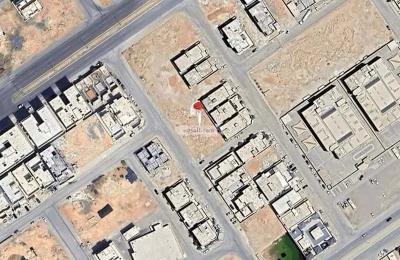 Villa 558 SQM Facing South on 20m Width Street