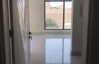 Villa 400 SQM Facing West with 4 Bedrooms