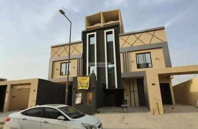 Floor 219 SQM with 6 Bedrooms