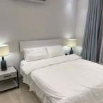 Apartment with 4 Bedrooms