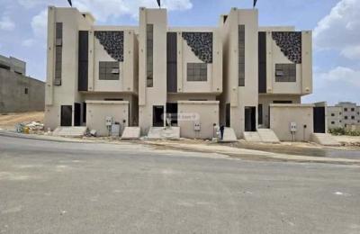 Floor 187 SQM with 6 Bedrooms