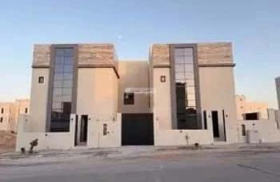 Villa 500 SQM Facing North West on 20m Width Street