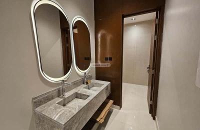 Floor 170 SQM with 5 Bedrooms