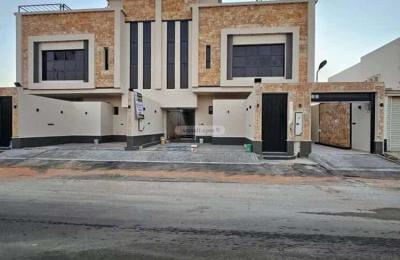 Floor 198 SQM with 5 Bedrooms