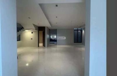 Villa 252 SQM Facing North on 20m Width Street