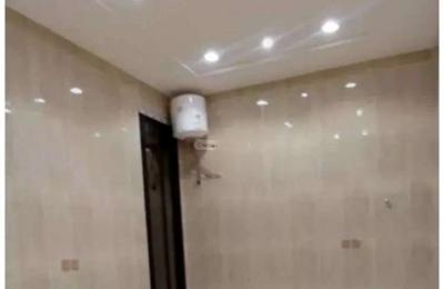 Floor 186.28 SQM with 5 Bedrooms