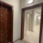 Apartment with 6 Bedrooms