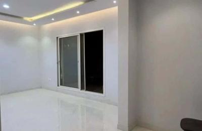 Floor 300 SQM with 5 Bedrooms