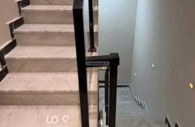 Apartment with 6 Bedrooms