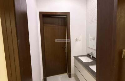 Villa 312 SQM Facing North with 6 Bedrooms