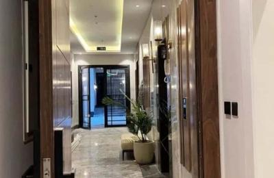 Apartment with 4 Bedrooms