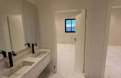 Floor 224.02 SQM with 6 Bedrooms