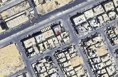 Floor 390 SQM with 4 Bedrooms