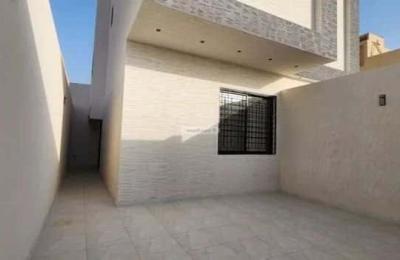 Floor 311 SQM with 6 Bedrooms